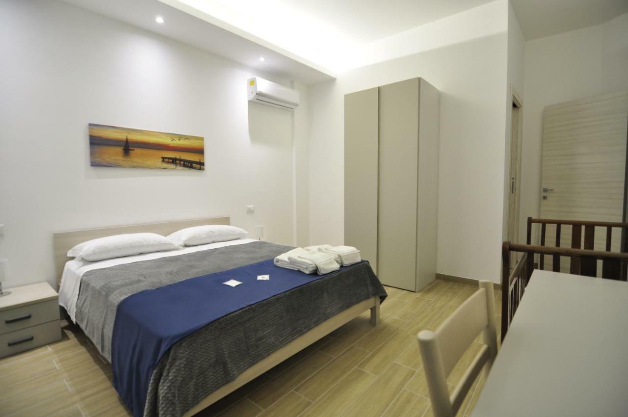 Il Giardino Nascosto Bed & Breakfast Portopalo Di Capo Passero Bagian luar foto